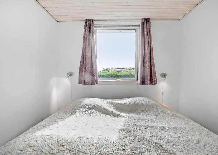 30493-odder-snekkeager-21 * אודר