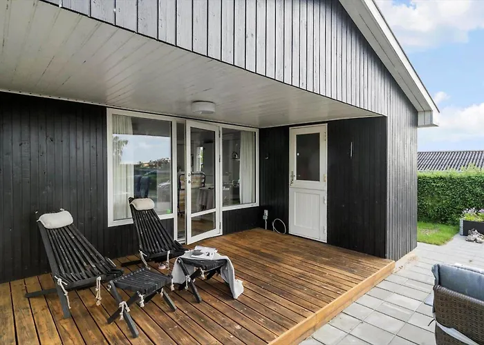 30493-odder-snekkeager-21 בית נופש